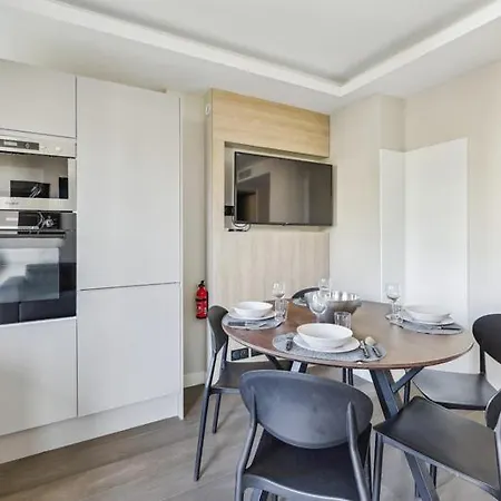 Appartement 330 Pernet 3 : Elegance And Comfort In *
