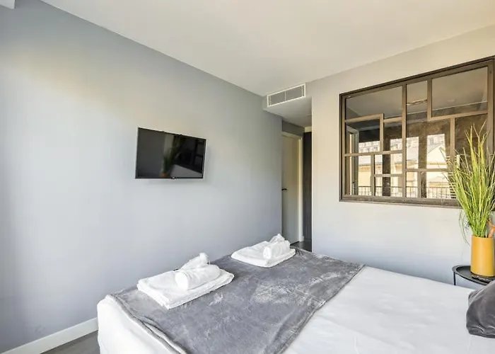 330 Pernet 3 : Elegance And Comfort In パリ