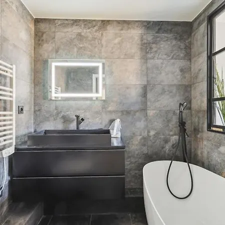 330 Pernet 3 : Elegance And Comfort In * Paris